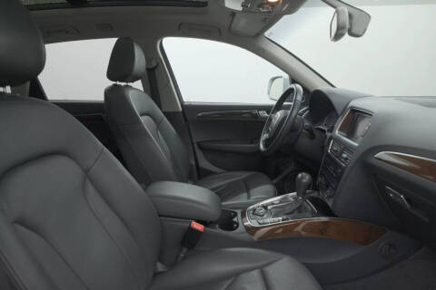 2012 Audi Q5 2.0T quattro Premium Plus