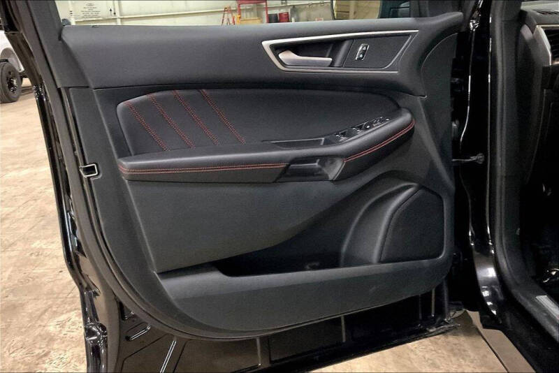 2024 Ford Edge ST-Line