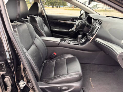 2023 Nissan Maxima 3.5 SV