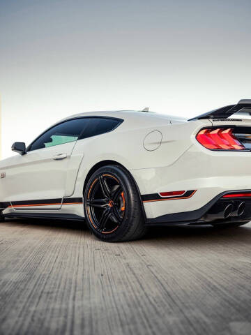 2022 Ford Mustang Mach 1