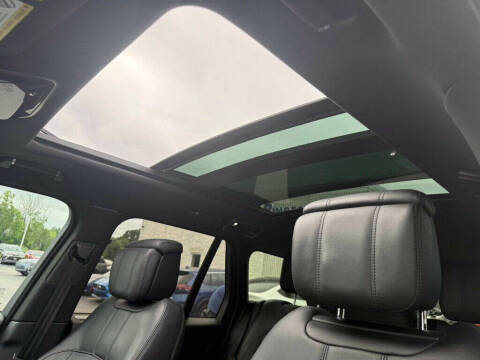 2020 Land Rover Range Rover P525 HSE