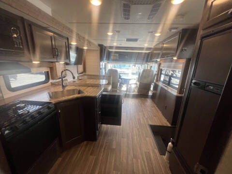 2017 Thor Motor Coach ACE BUNK HOUSE