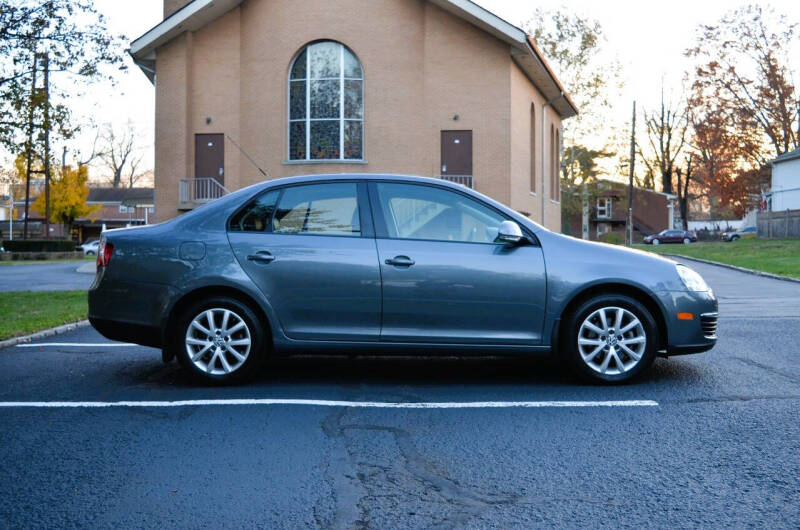 2010 Volkswagen Jetta SEL PZEV