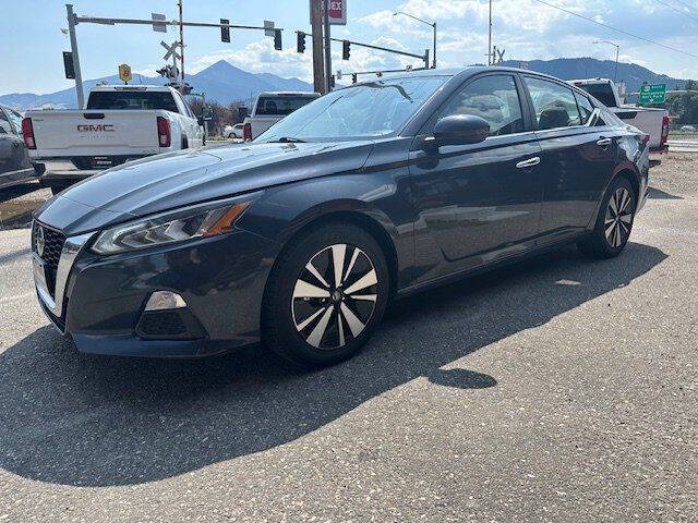 2021 Nissan Altima 2.5 SV