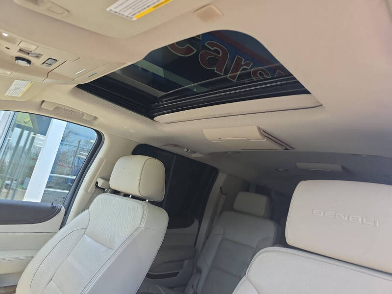 2020 GMC Yukon XL Denali