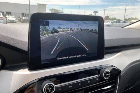 2022 Ford Escape SE