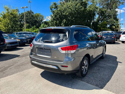 2015 Nissan Pathfinder SV
