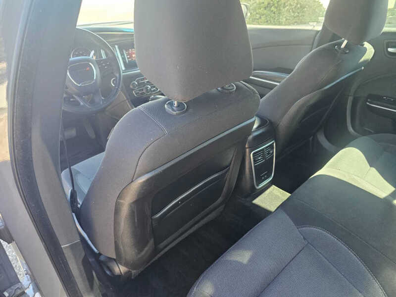2017 Dodge Charger SE