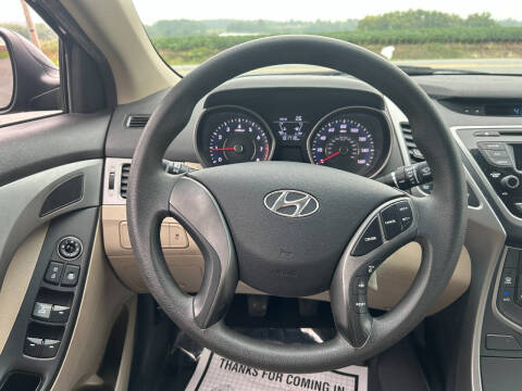 2014 Hyundai Elantra SE