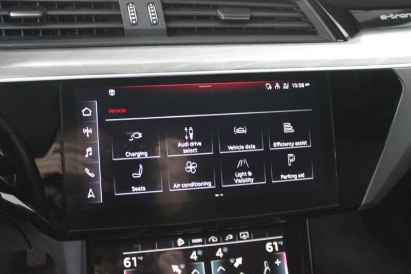 2024 Audi Q8 e-tron quattro Premium