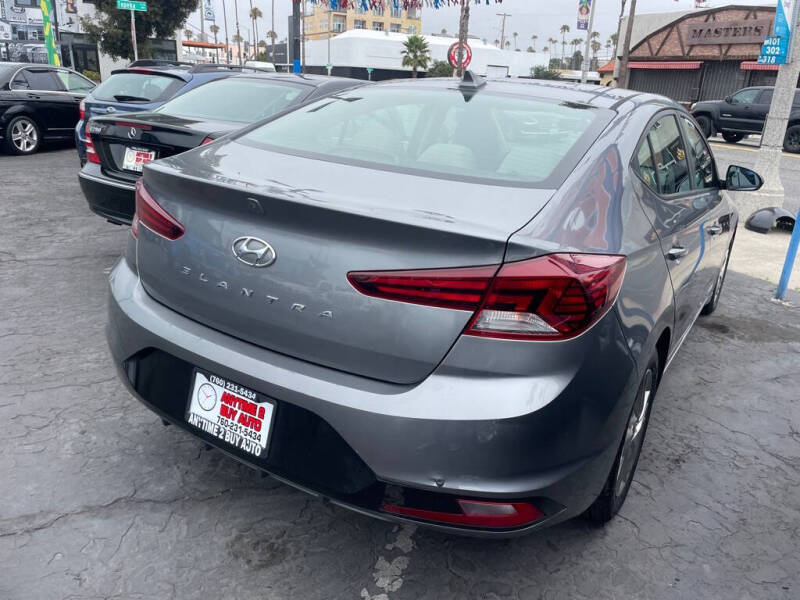 2019 Hyundai Elantra
