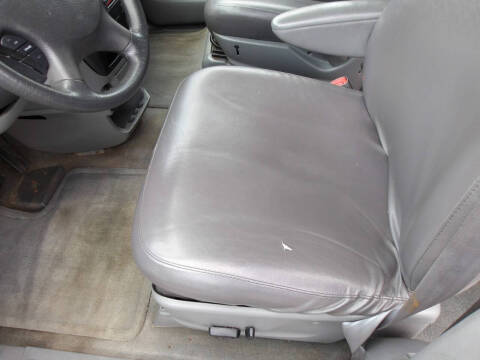 2005 Dodge Caravan SXT