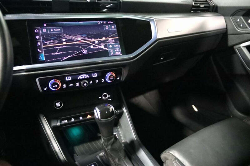 2021 Audi Q3 quattro S line Prem Plus 45 TFSI