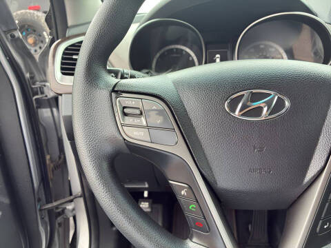 2018 Hyundai Santa Fe SE