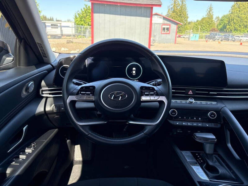 2023 Hyundai Elantra