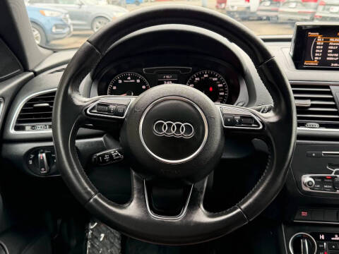 2016 Audi Q3 2.0T quattro Premium Plus