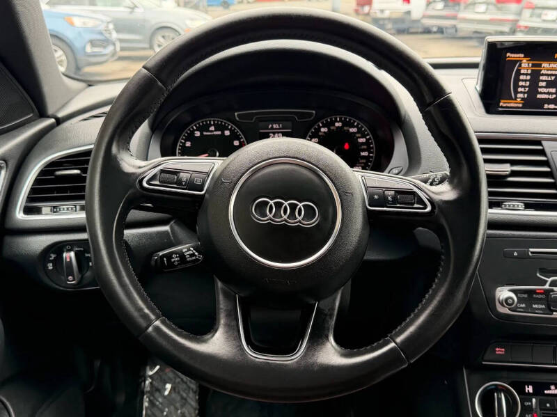 2016 Audi Q3 2.0T quattro Premium Plus