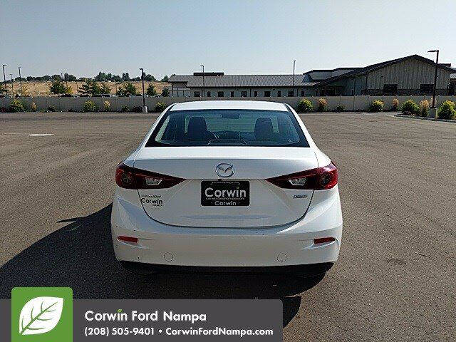 2016 Mazda MAZDA3 i Sport