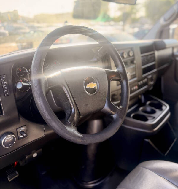 2015 Chevrolet Express 2500