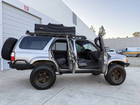 2002 Toyota 4Runner SR5