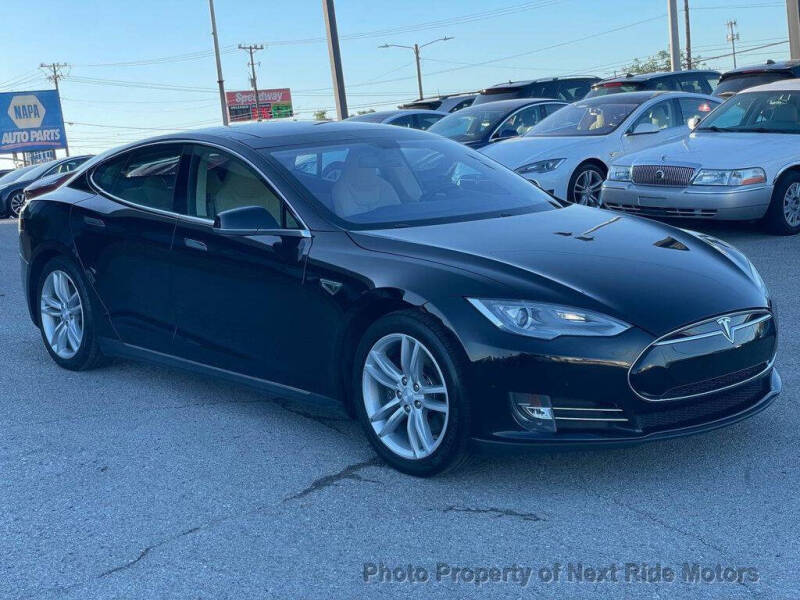 2013 Tesla Model S Performance