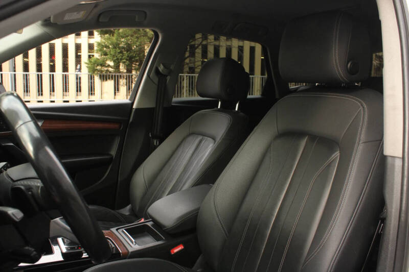 2021 Audi Q5 quattro Premium 45 TFSI