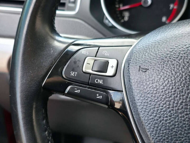 2015 Volkswagen Jetta