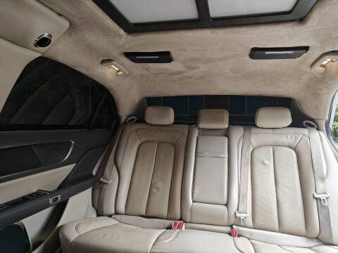 2018 Lincoln Continental Select