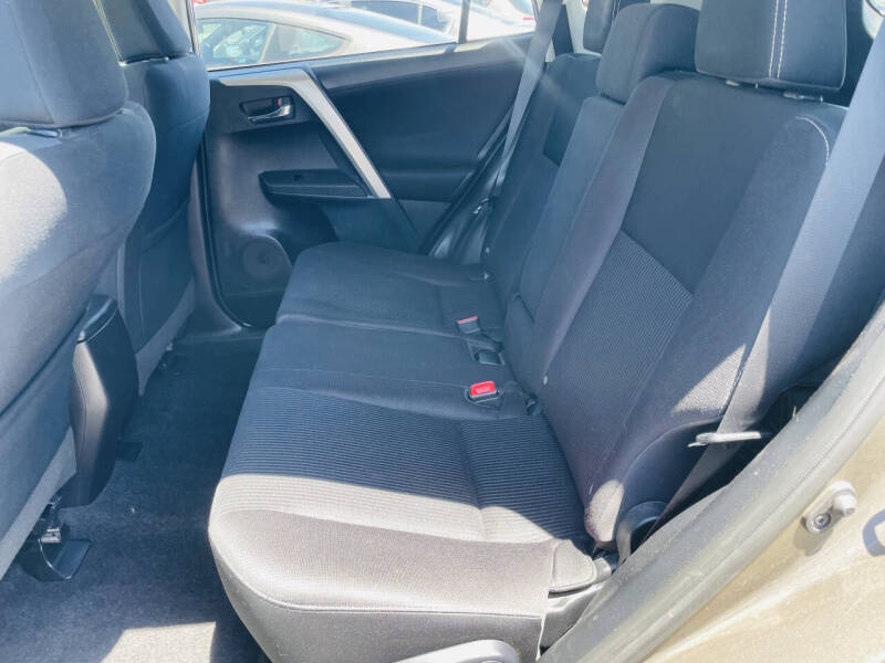 2015 Toyota RAV4 XLE