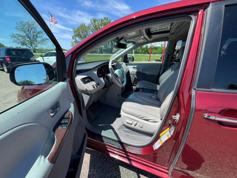 2011 Toyota Sienna XLE 8-Passenger