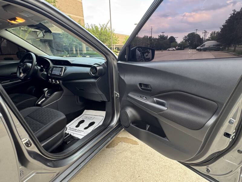 2021 Nissan Kicks S