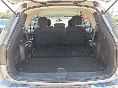 2016 Nissan Pathfinder SV