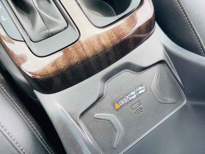 2020 GMC Canyon SLT