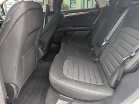 2019 Ford Fusion SE