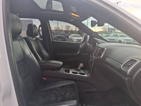 2017 Jeep Grand Cherokee Altitude