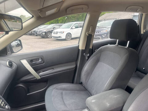 2015 Nissan Rogue Select S