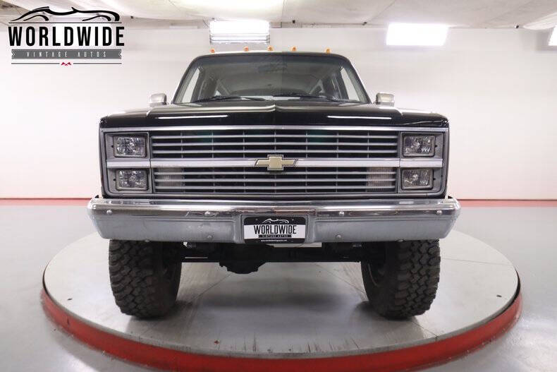 1983 Chevrolet Suburban K20