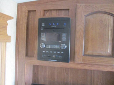 2016 Forest River Flagstaff Vlite 30WTBSK