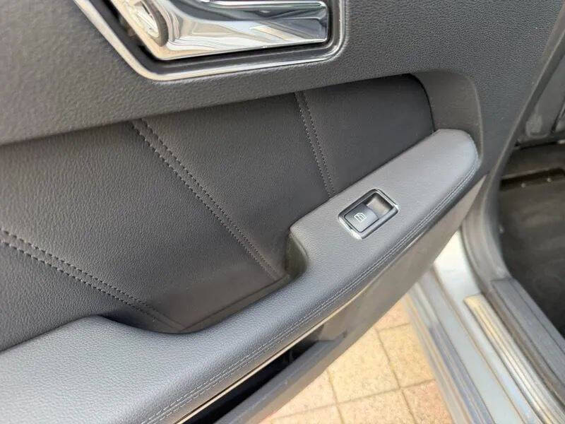 2010 Mercedes-Benz E-Class