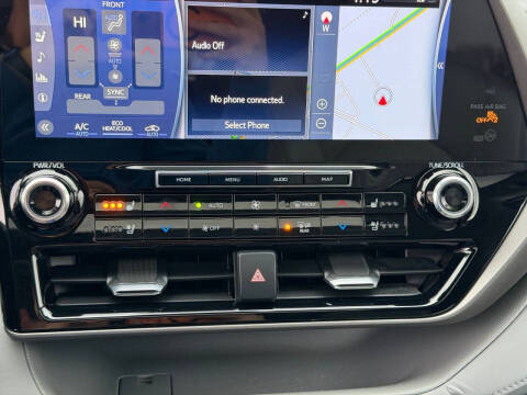 2022 Toyota Highlander Hybrid Limited