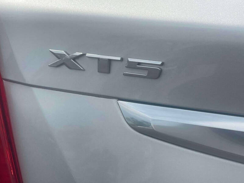 2019 Cadillac XT5 Luxury