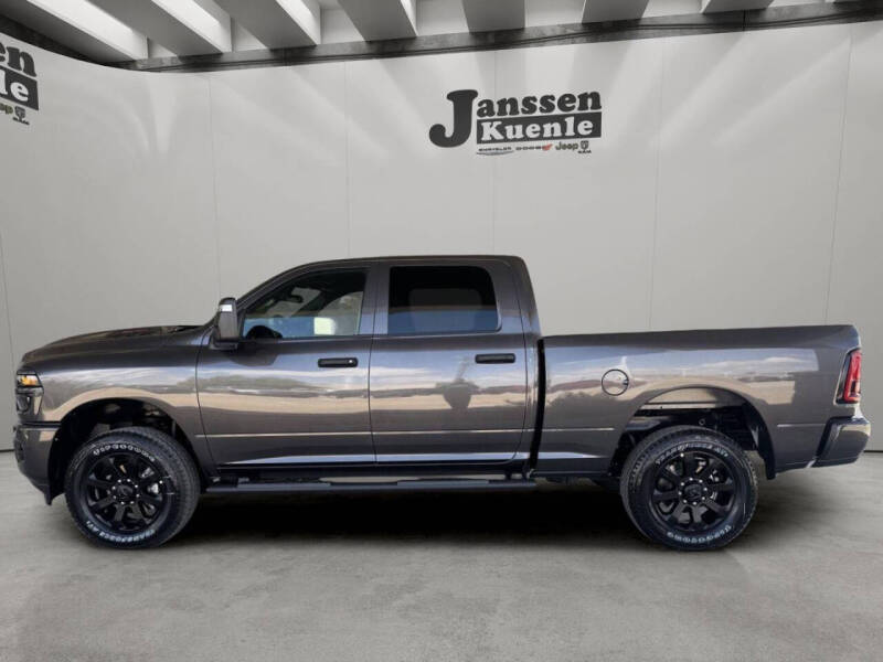 2026 RAM 2500 Black Express