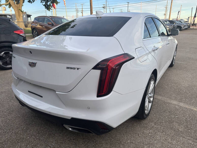 2024 Cadillac CT4 Luxury
