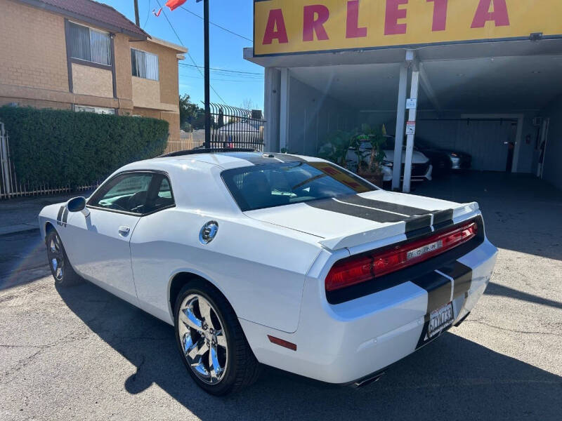 2013 Dodge Challenger R/T Classic