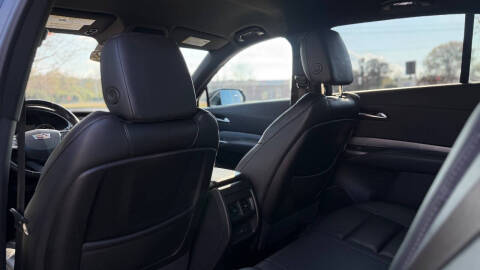 2021 Cadillac XT4 Premium Luxury