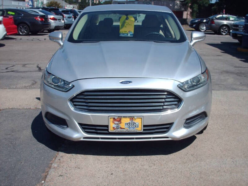 2016 Ford Fusion SE