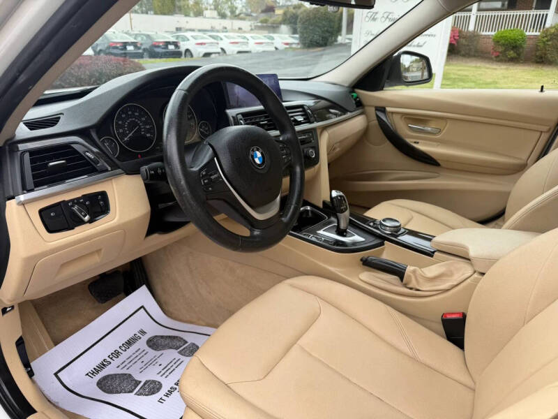 2015 BMW 3 Series 328i