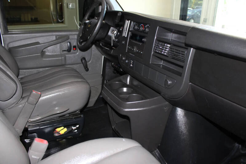 2011 Chevrolet Express 2500
