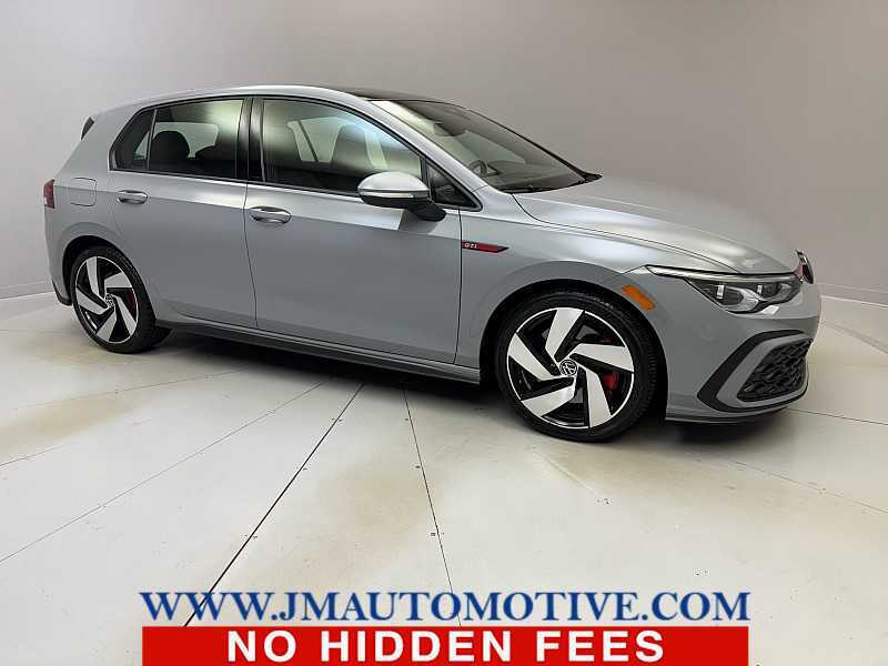 2022 Volkswagen Golf GTI SE