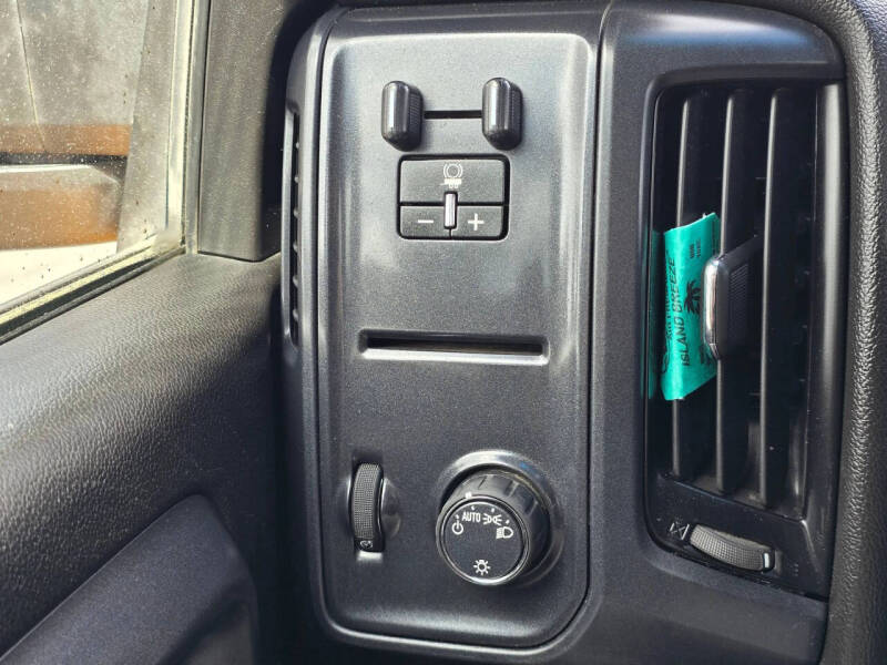 2019 Chevrolet Silverado 3500HD CC